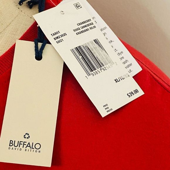 STUNNING! Buffalo David Bitton Sleeve Arandano Rojo Tee(90) - Picture 8 of 11